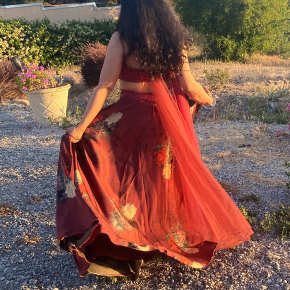 Beautiful red lehenga with red sequin blouse - Picture 10 of 10